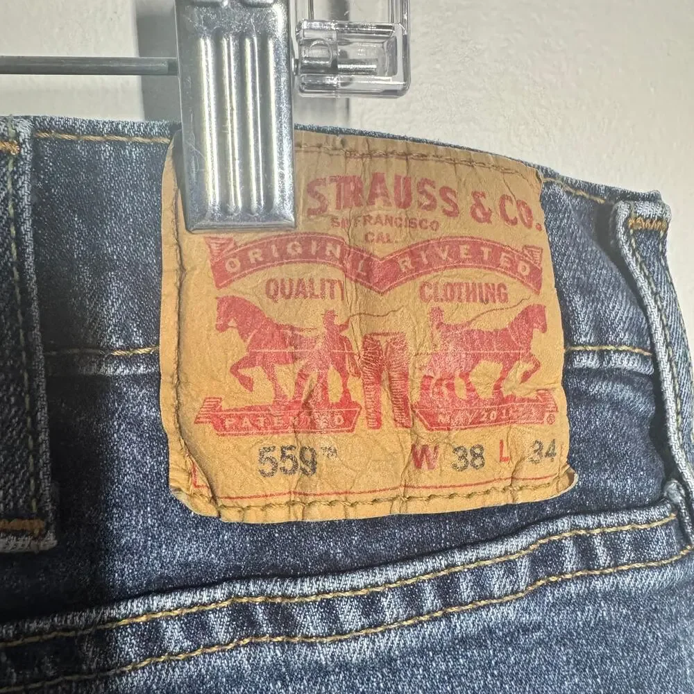 Levi's 559 Relaxed Straight Jean‎ Men 38x34 Medium Denim Fade Classic Minimal